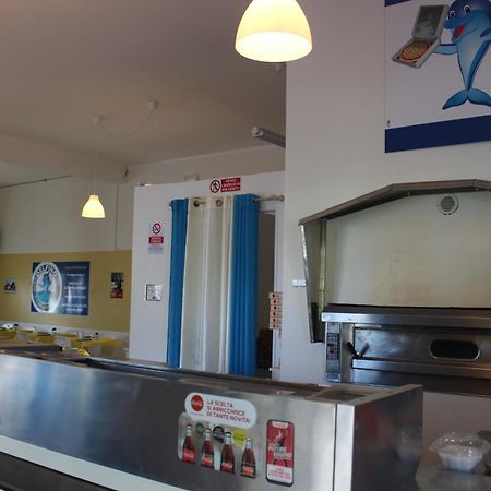 Camping Delfino Hotel Albenga Kültér fotó